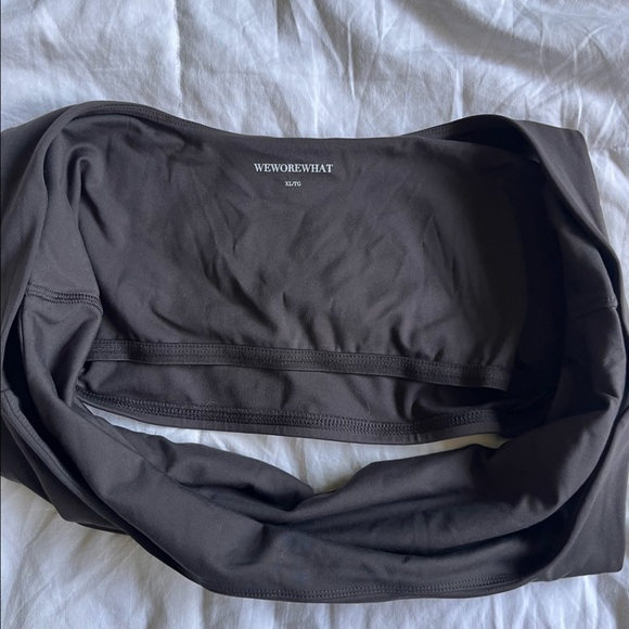 WeWoreWhat Straight Neck Crop Top - Picture 4 of 5